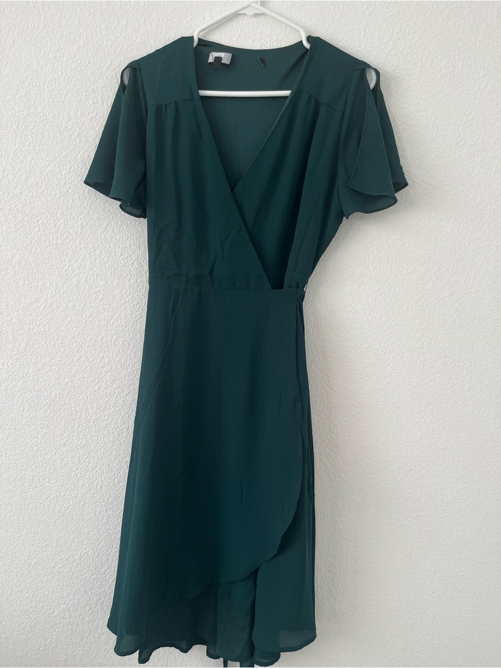 Lulus Women’s Deep Green Wrap-Style Midi Dress